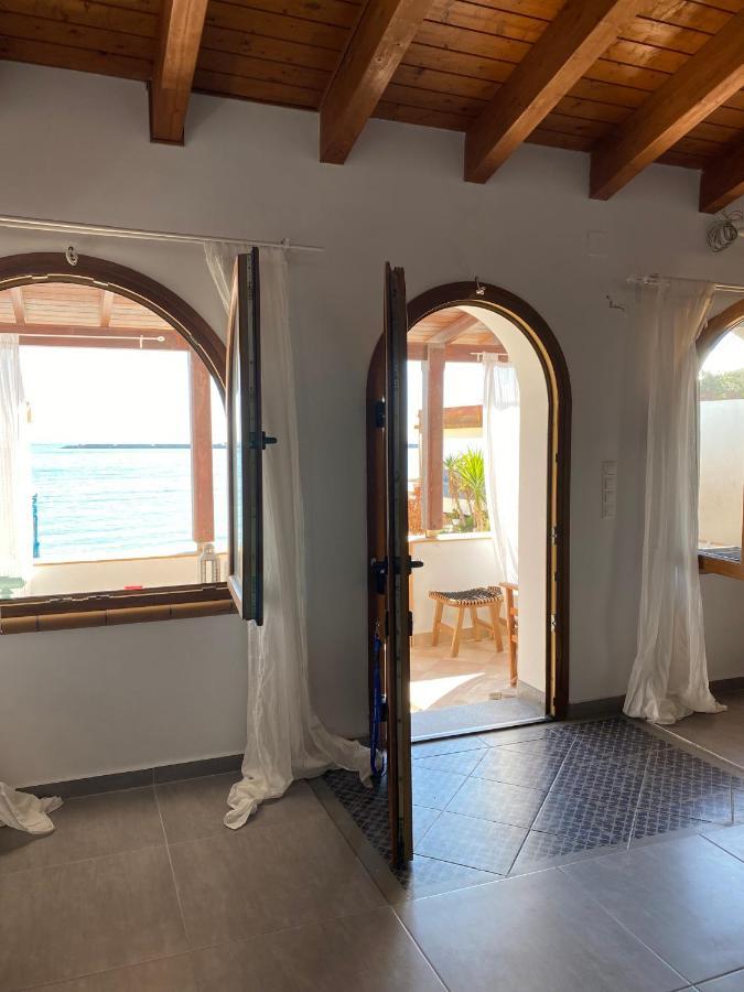 Beachfront House Pythagorion Екстериор снимка