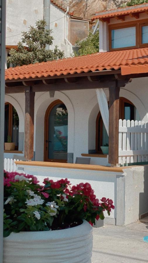 Beachfront House Pythagorion Екстериор снимка